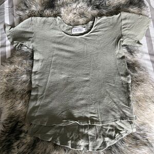 Ultraviolet Green Short Sleeve Top